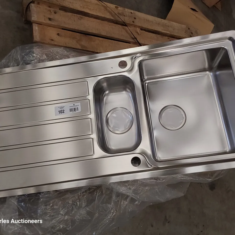 STAINLESS STEEL 1.5 BOWL SINGLE DRAINER REVERSIBLE SINK 