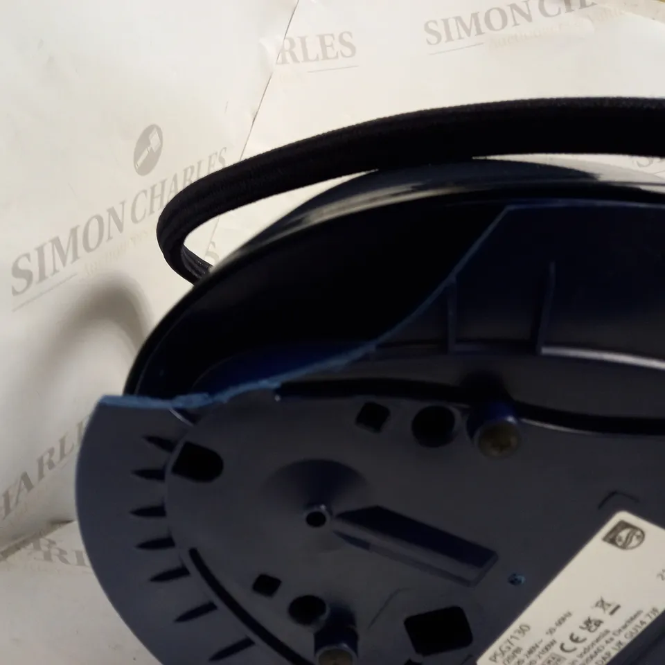 PHILIPS PERFECTCARE 7000 STEAM IRON 