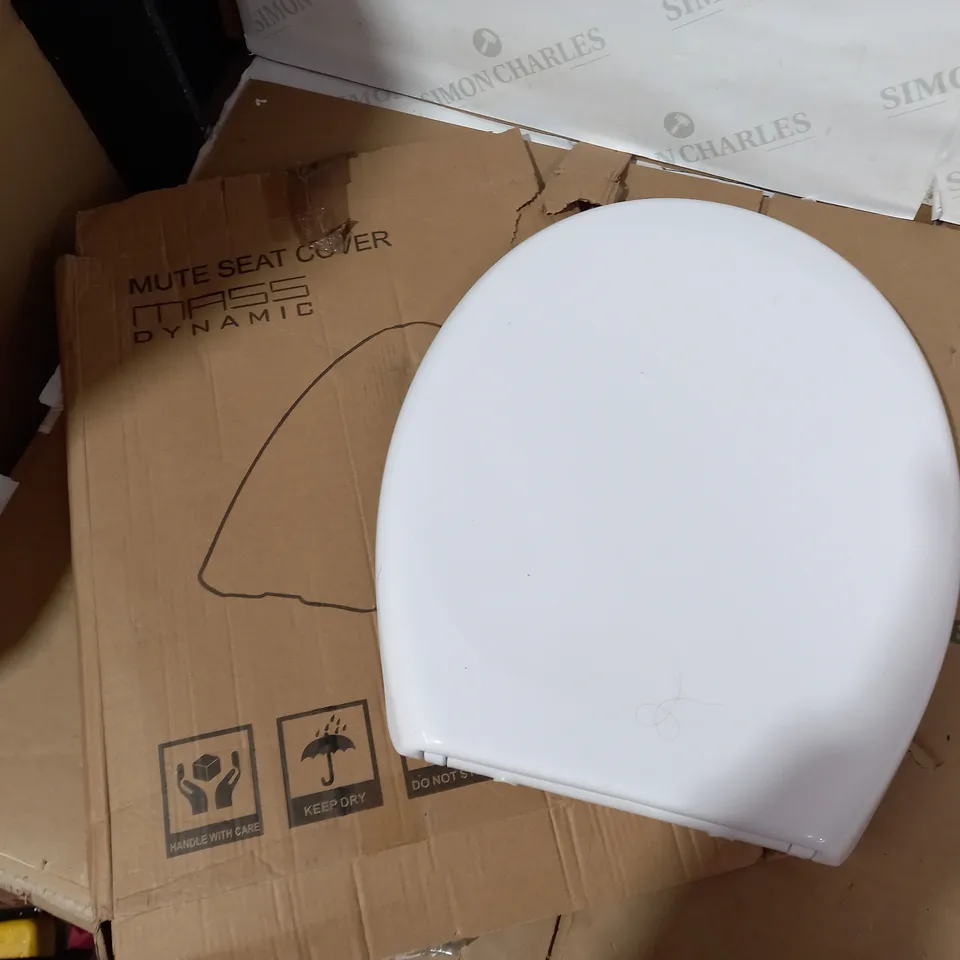 BOXED MASS DYNAMIC MUTE SEAT COVER