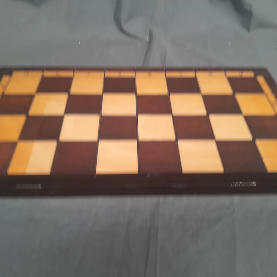 WOODEN CHESS SET