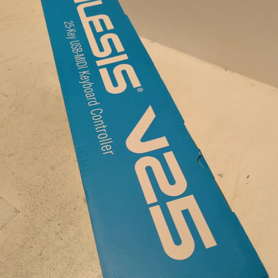 ALESIS V25 USB MIDI KEYBOARD CONTROLLER – 25 KEYS, BOXED