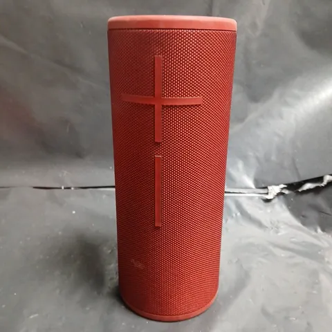 RED CYLINDRICAL PORTABLE BLUETOOTH SPEAKER