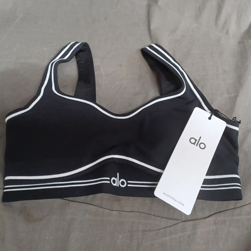 ALO YOGA AIRBRUSH HEART THROB BRA – BLACK/WHITE, UK SIZE S