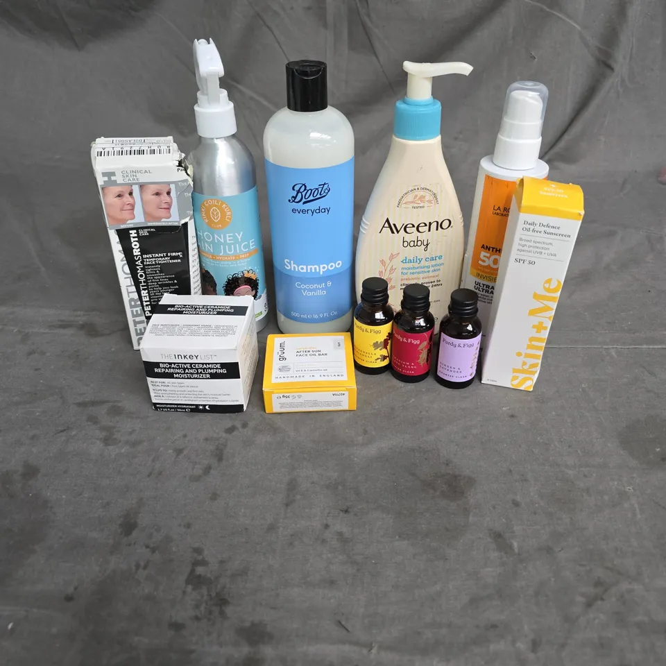 APPROXIMATEY 20 HEALTH AND BEAUTY PRODUCTS TO INCLUDE - BOOTS SHAMPOO - SKIN + ME OIL FREE SUNSCREEN - THE INKEY LIST BIO-ACTIVE CERAMIDE MOISTURISER - ETC