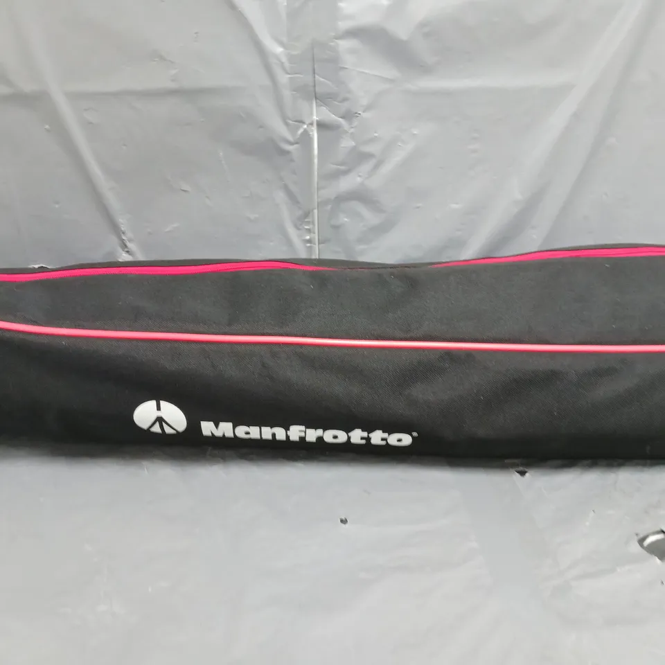 MAN FROTTO ELITEHOOD 