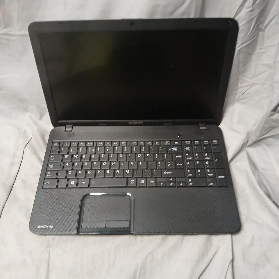 TOSHIBA SATELLITE PRO C850-1HE LAPTOP – BLACK