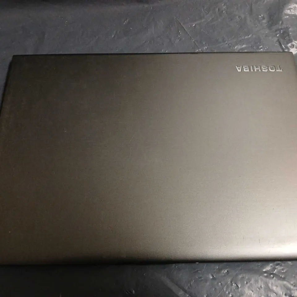 TOSHIBA PORTEGE LAPTOP 