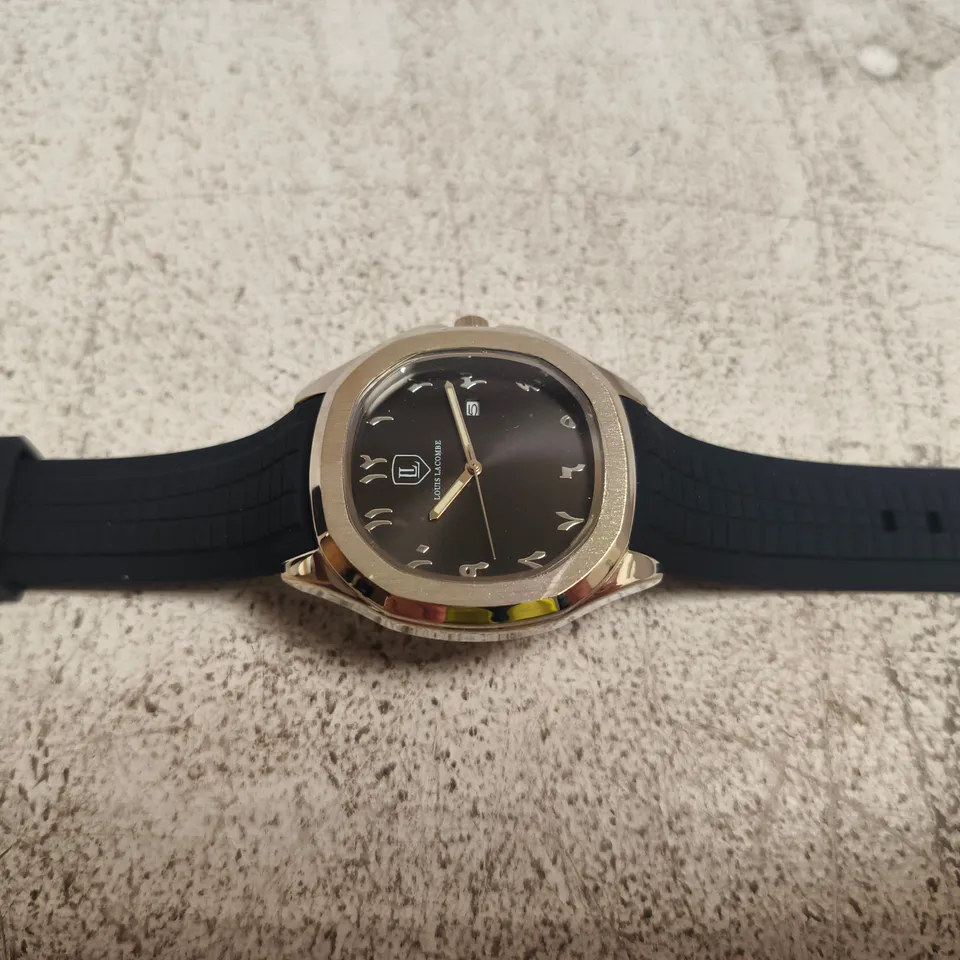 LOUIS LACOMBE WRISTWATCH – BLACK DIAL, GOLD-TONE CASE, RUBBER STRAP