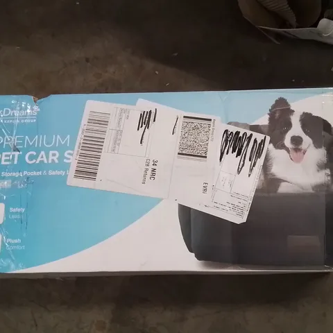 BOXED FURDREAMS PREMIUM PET CAR SEAT