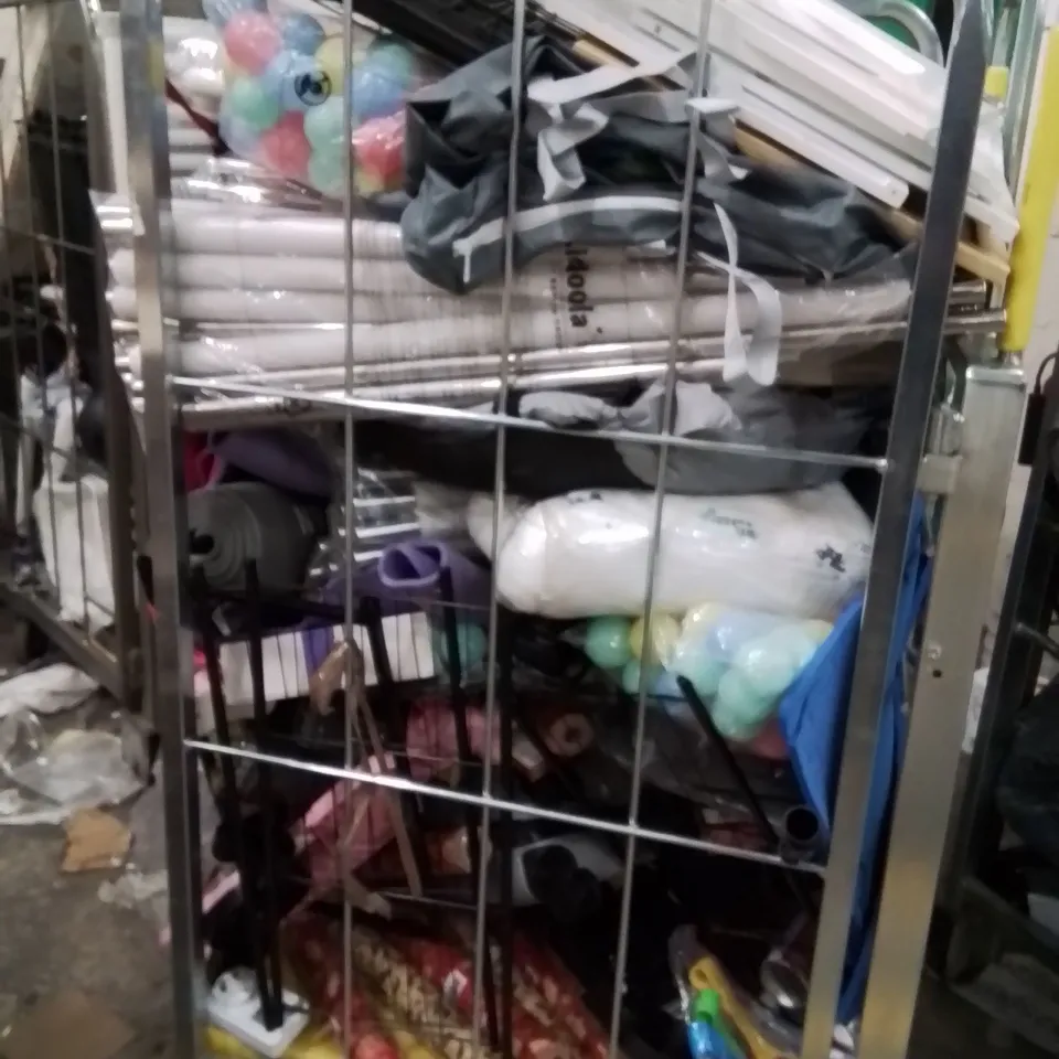 CAGE OF ASSORTED HOUSEHOLD GOODS AND PRODUCTS TO INCLUDE;DOG CAGE,SUITCASE,WIFI EXTENDER 