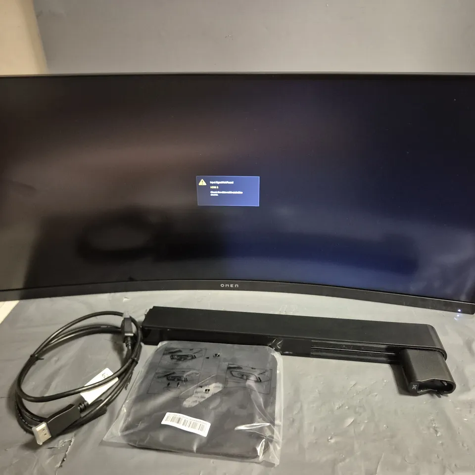 OMEN 34C 165HZ CURVED GAMING MONITOR