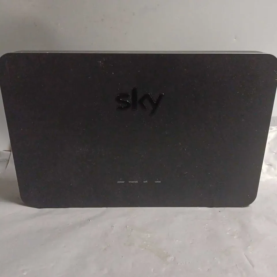 SKY SR 203 ROUTER WIFI SKY Q DUEL 