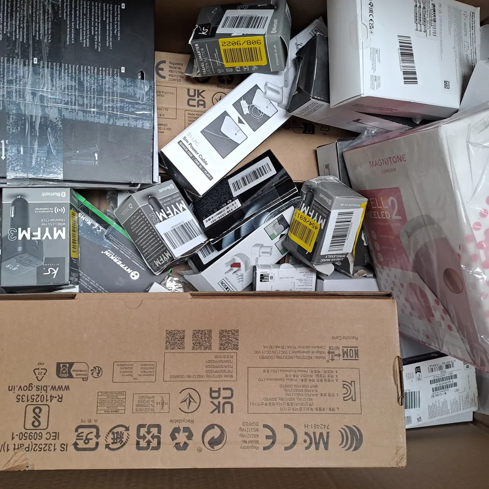BOX OF APPROXIMATELY 20 ASSORTED ELECTRICAL ITEMS TO INCLUDE PEDICURE SYSTEM, XBOX WIRED CONTROLLER, WALL MOUNTS FOR SPEAKER, ETC - COLLECTION ONLY