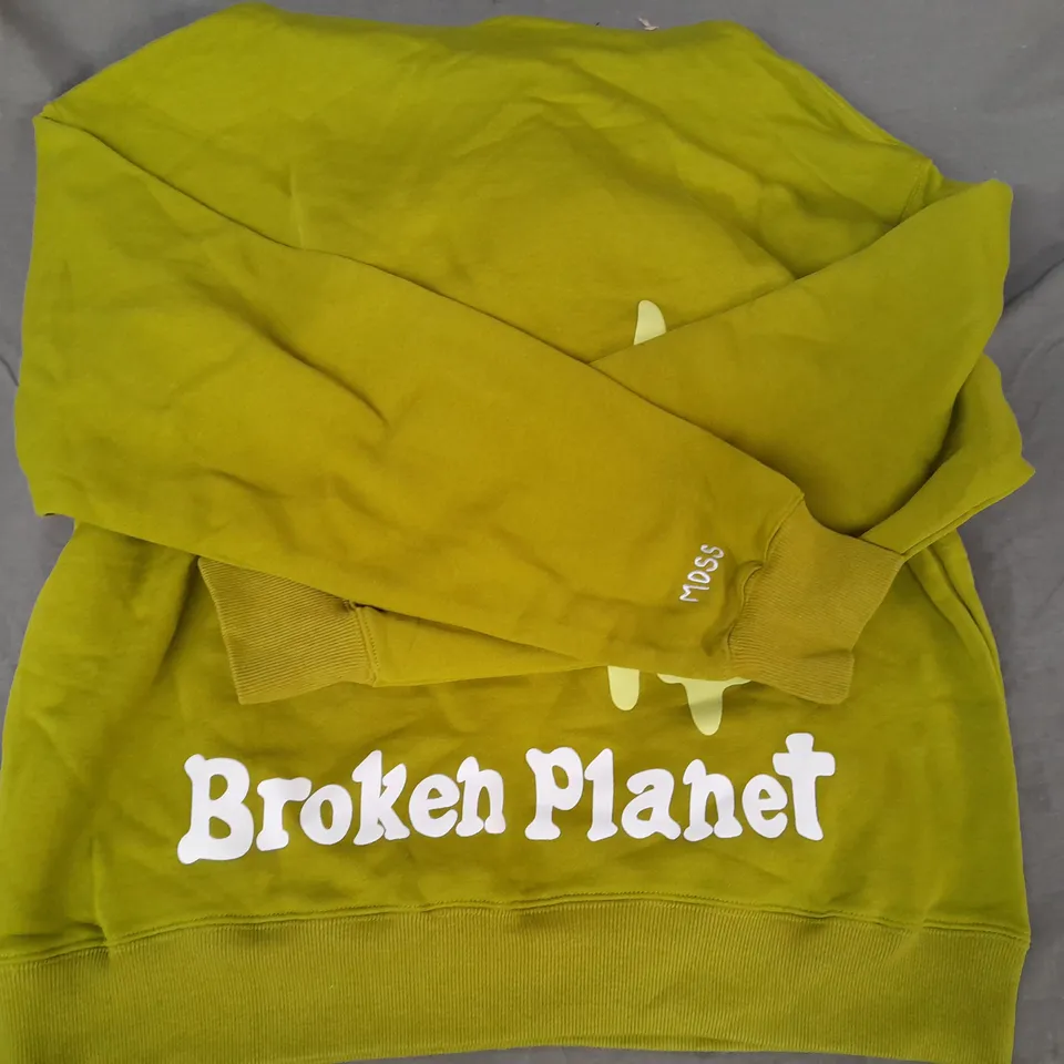 BROKEN PLANET HOODIE IN MOSS GREEN SIZE UNSPECIFIED