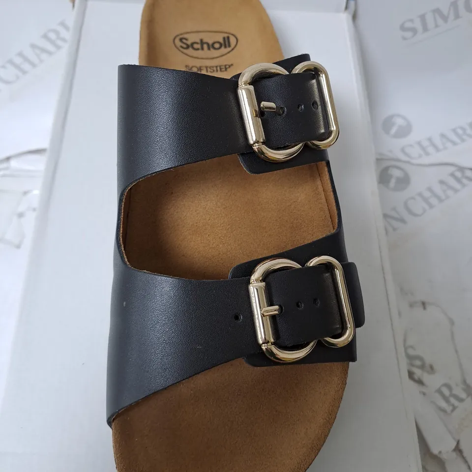 BOXED SCHOLL SANDLES IN BLACK SIZE 7  