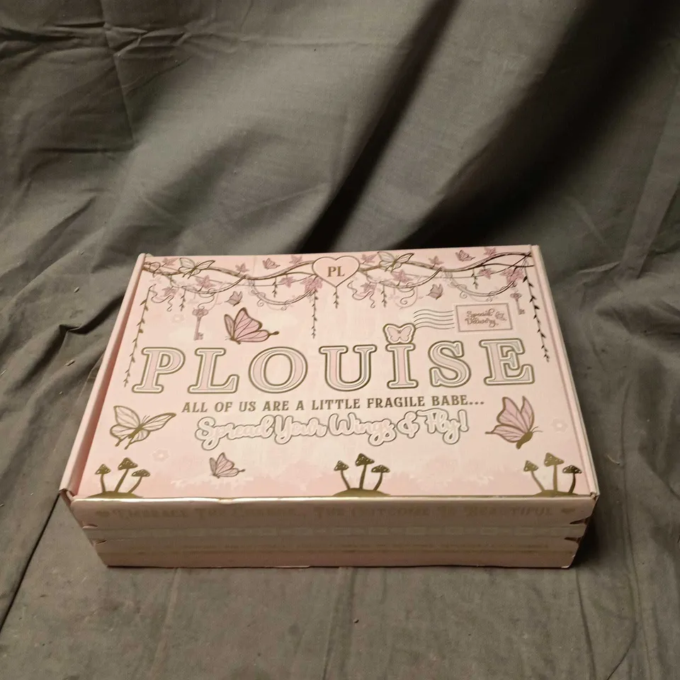 PLOUISE MYSTERY GIFT SET BOX, SEALED