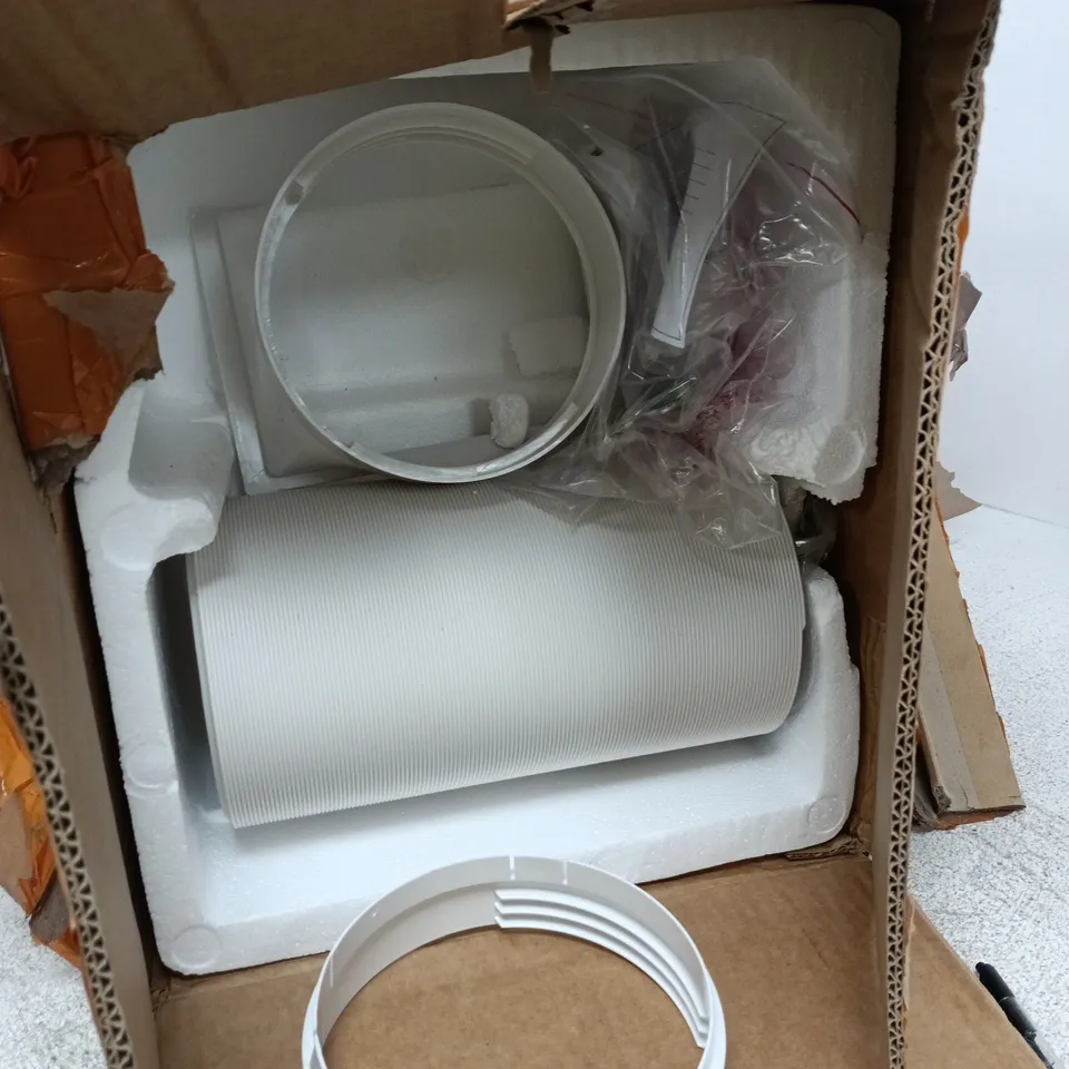 PORTABLE AIR CONDITIONER WITH VENT HOSE AND WINDOW KIT – BOXED