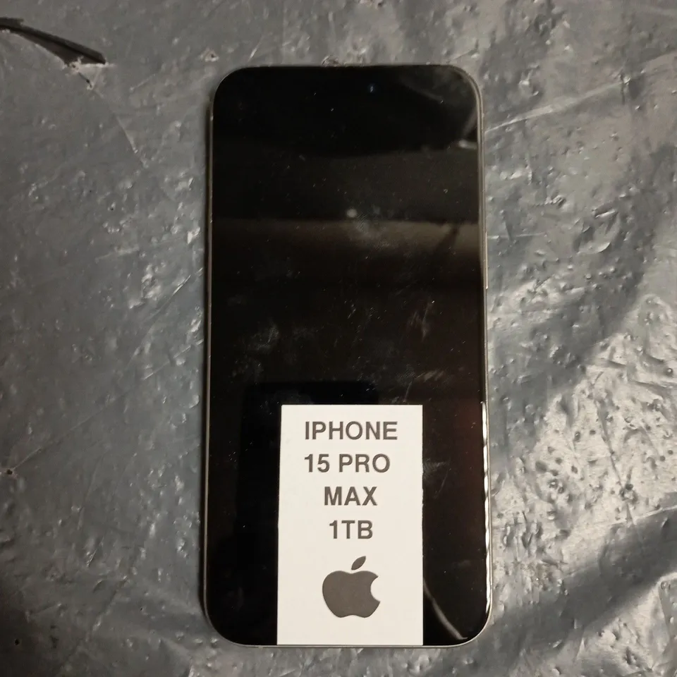 APPLE IPHONE 15 PRO MAX