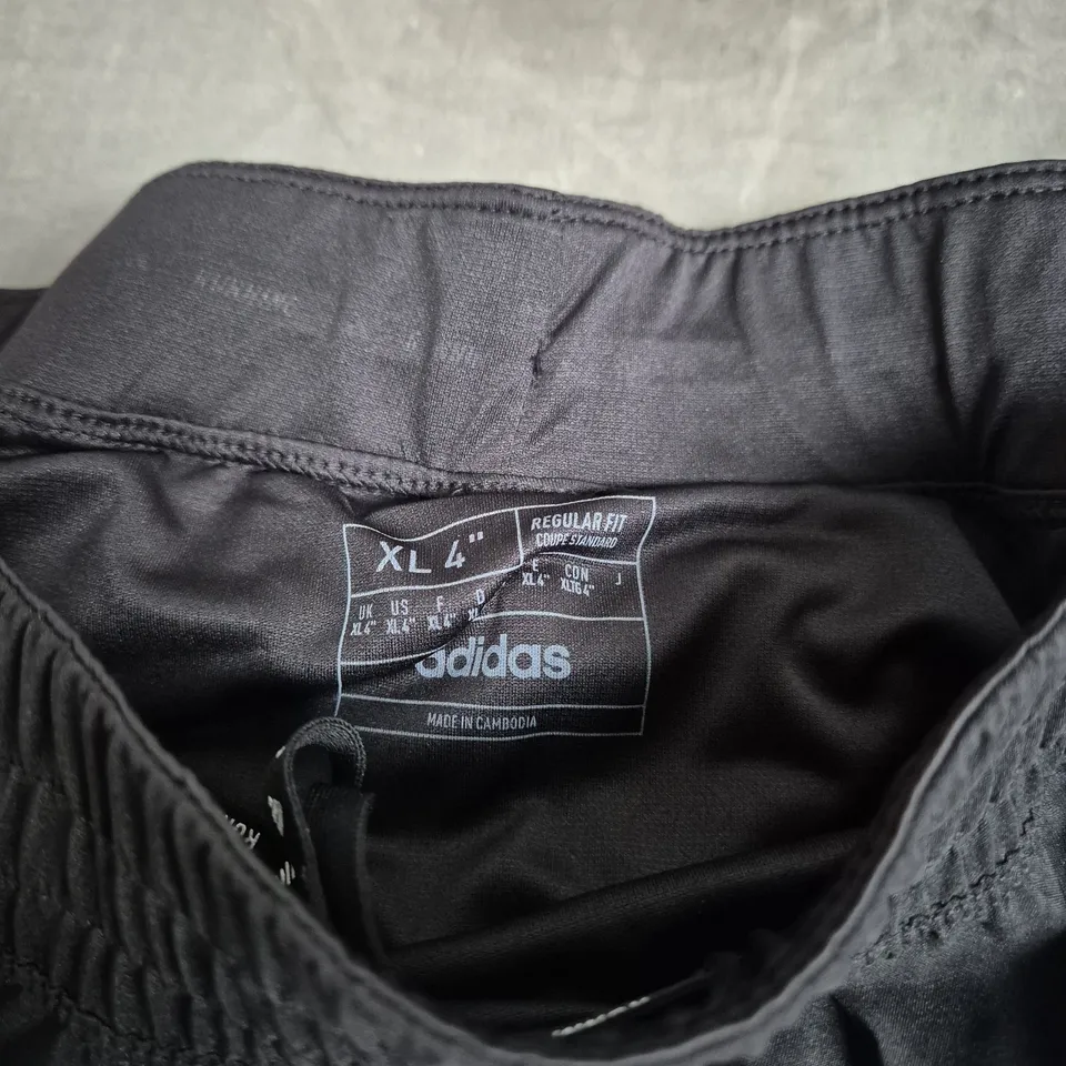 ADIDAS BLACK SHORTS – MEN'S, SIZE XL, 3‑STRIPE DESIGN