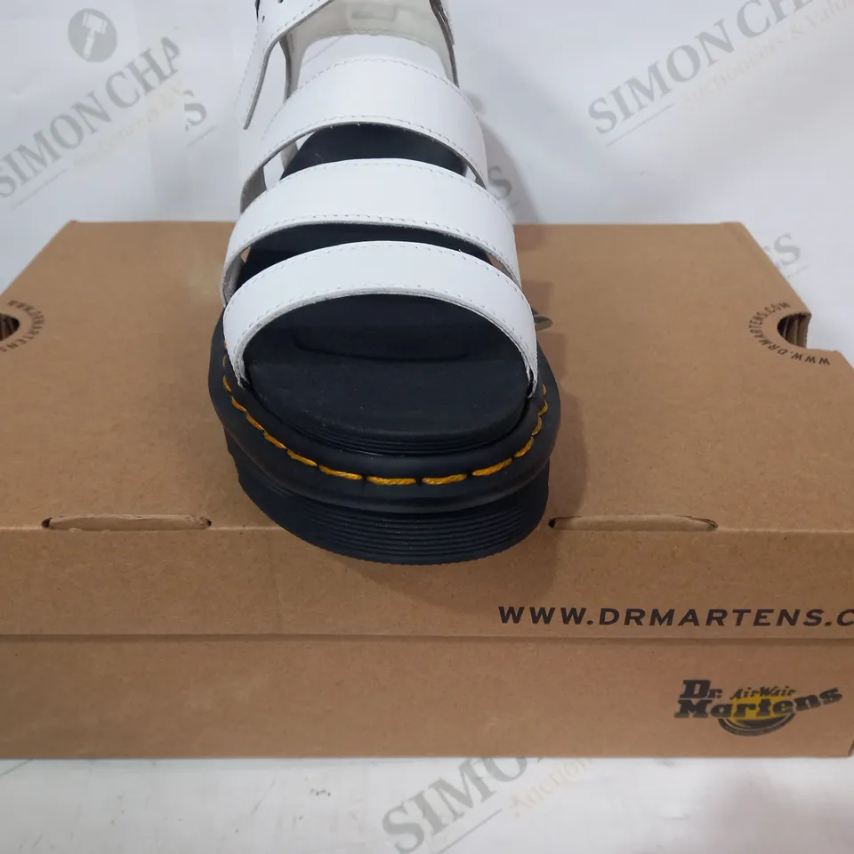 BOXED PAIR OF DR MARTENS BLAIRE OPEN TOE SANDALS IN WHITE UK SIZE 5