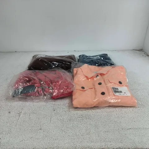 BOX OF APPROXIMATELY 25 ASSORTED CLOTHING ITEMS TO INCLUDE D&C, RUTH LANGSFORD ETC