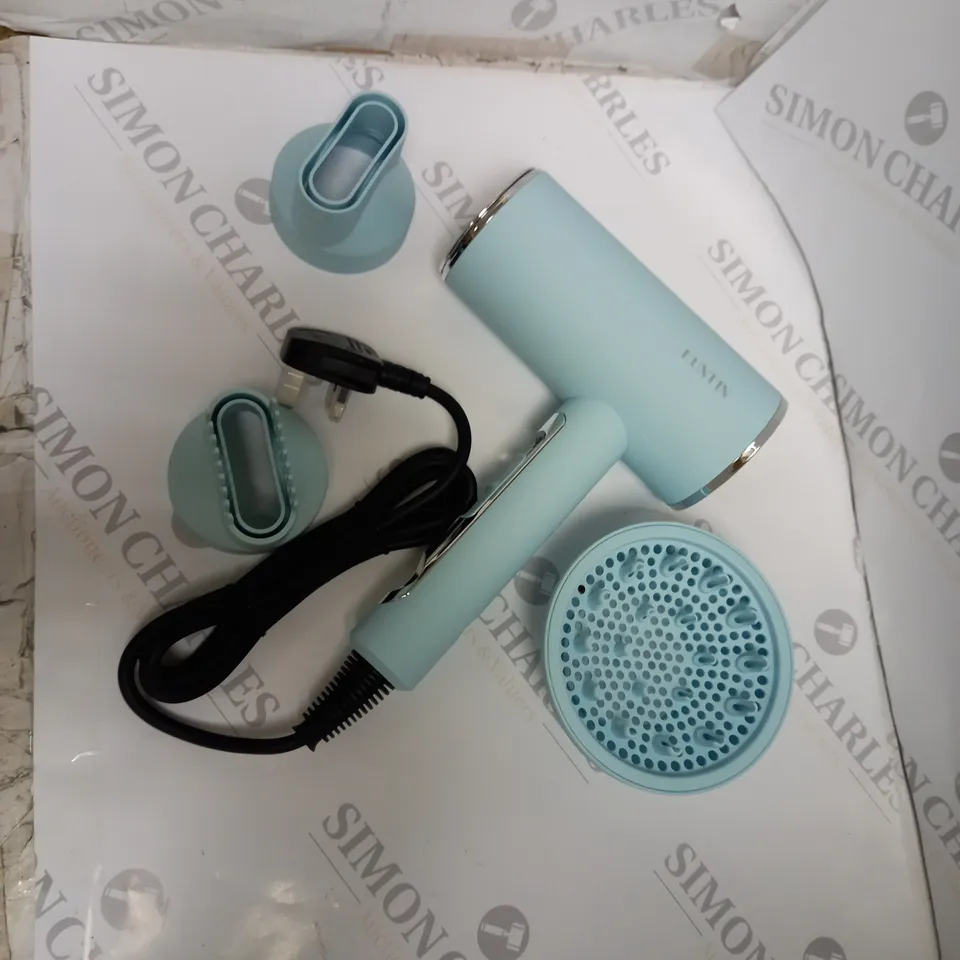 BOXED FUNTIN HAIRDRYER. 