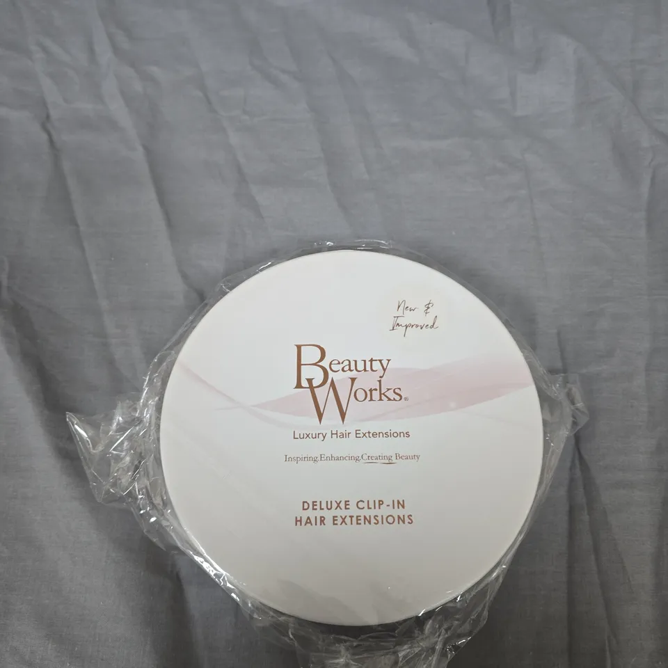 BEAUTY WORKS DELUXE CLIP-IN HAIR EXTENSIONS – 18\" RAVEN