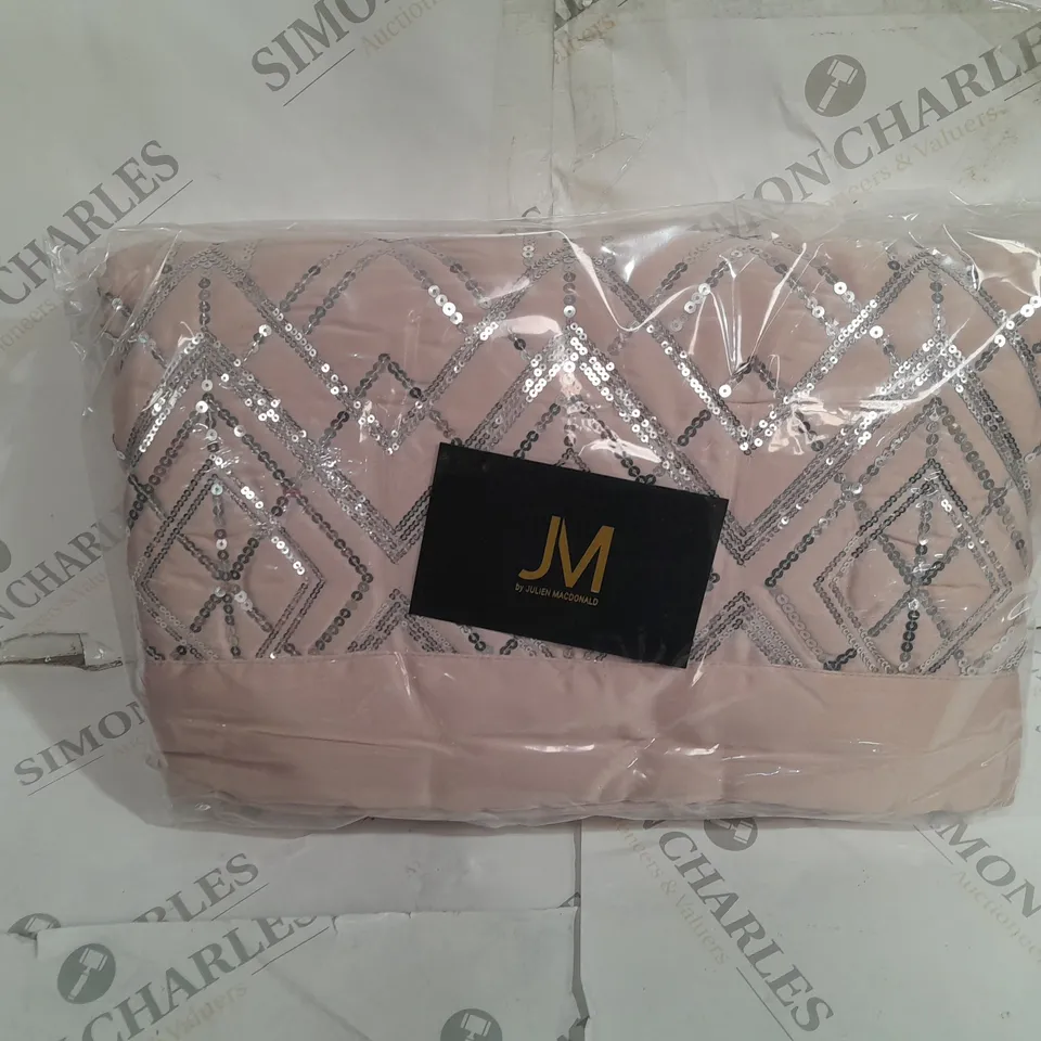 BOXED OUTLET JM BY JULIEN MACDONALD DECO STYLE SEQUIN RUNNER