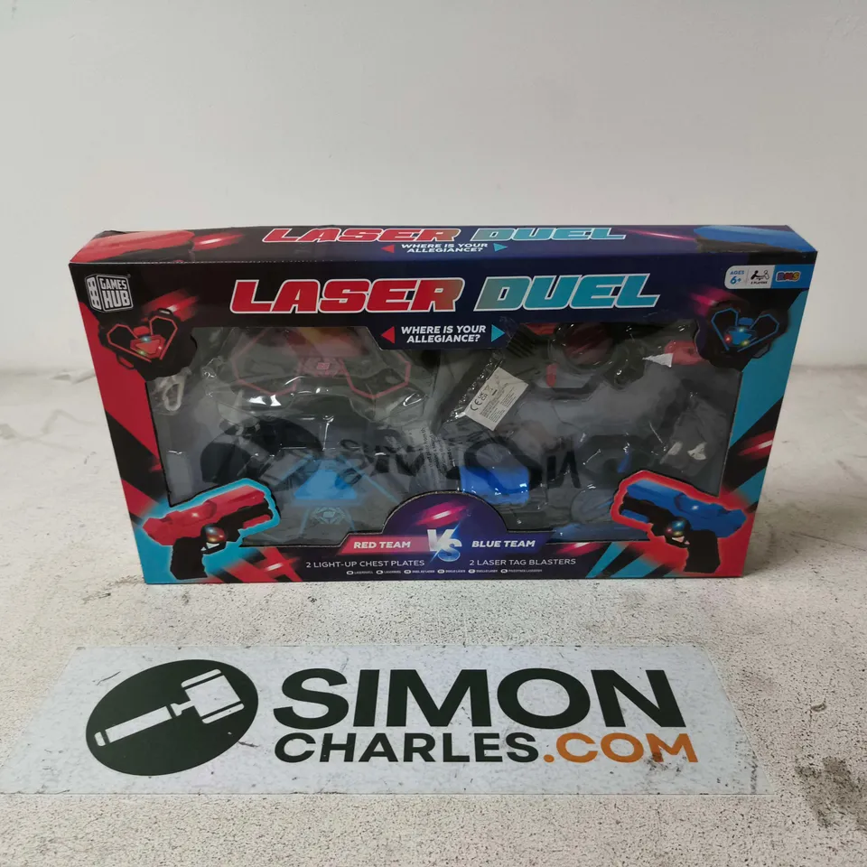 LASER DUEL LASER TAG TOY SET – RED VS BLUE TEAM, 2 CHEST PLATES & 2 BLASTERS (BOXED)