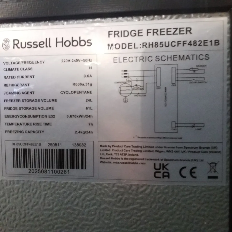 RUSSELL HOBBS RH85UCFF482E1W 85CM 70/30 SMALL FRIDGE FREEZER - BLACK