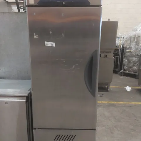 WILLIAMS HZ16 COMMERCIAL UPRIGHT REFRIGERATOR