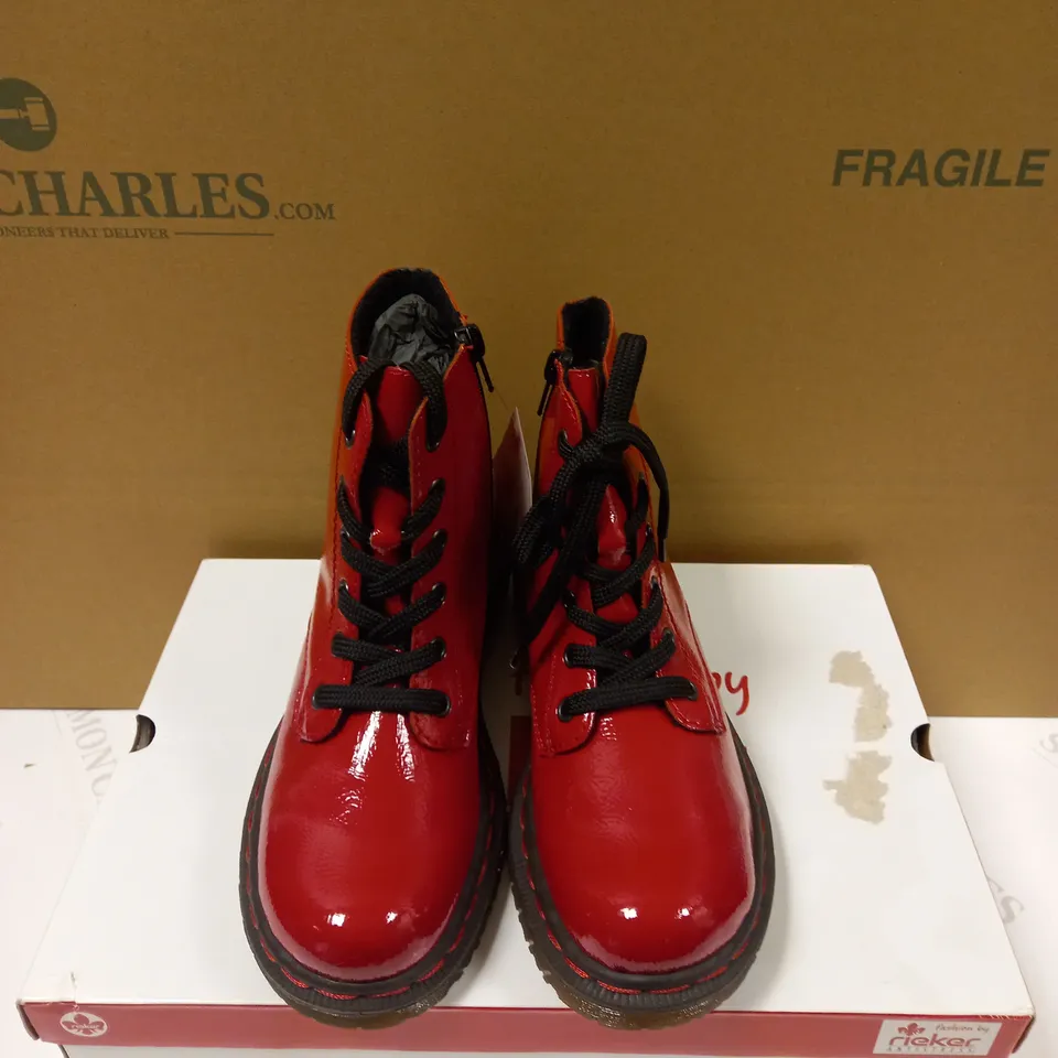 RIEKER ANTISTRESS LACE ANKLE BOOTS RED - SIZE 5