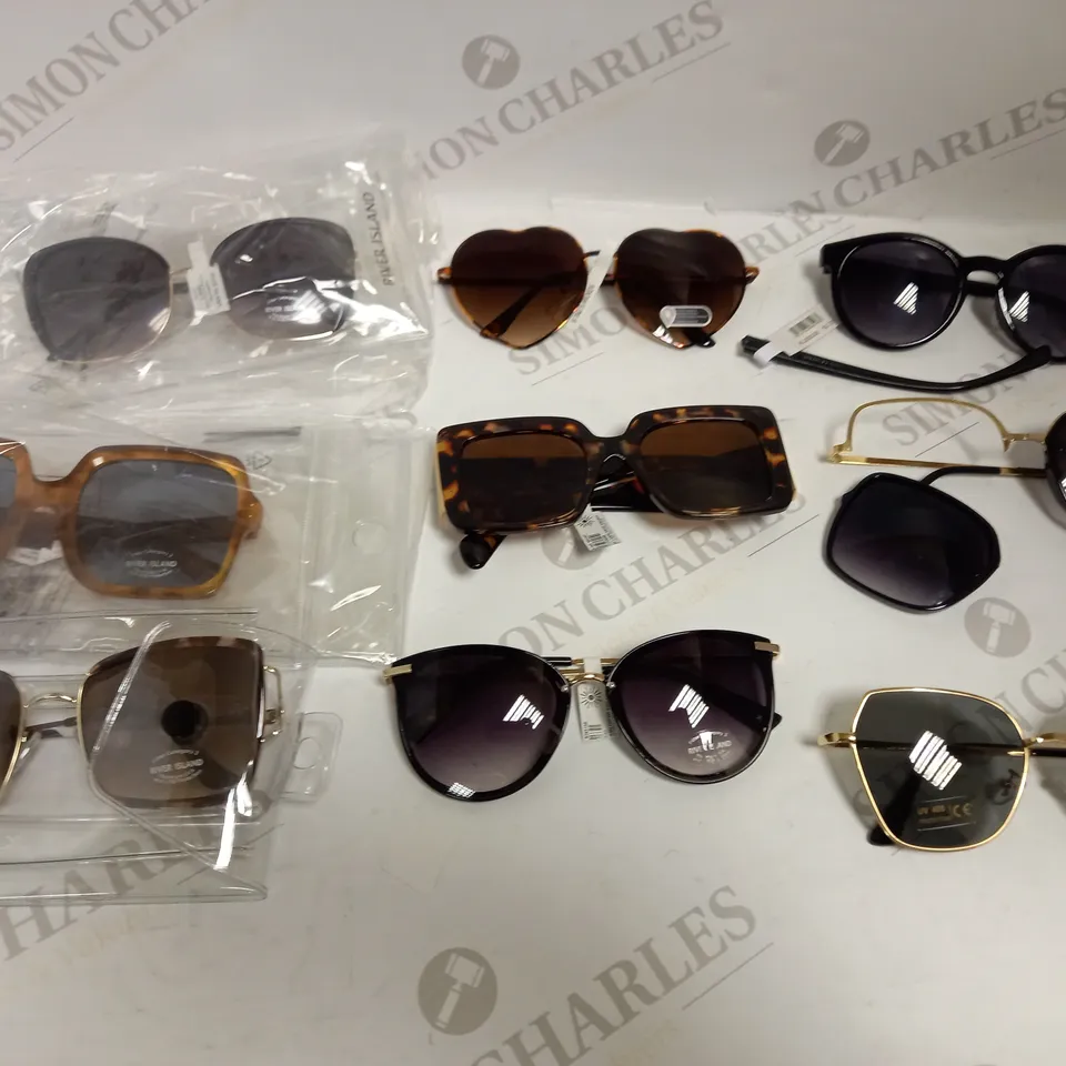LOT OF 9 PAIRS OF SUNGLASSES RRP £172