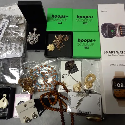 lot of assorted jewellery and watch items