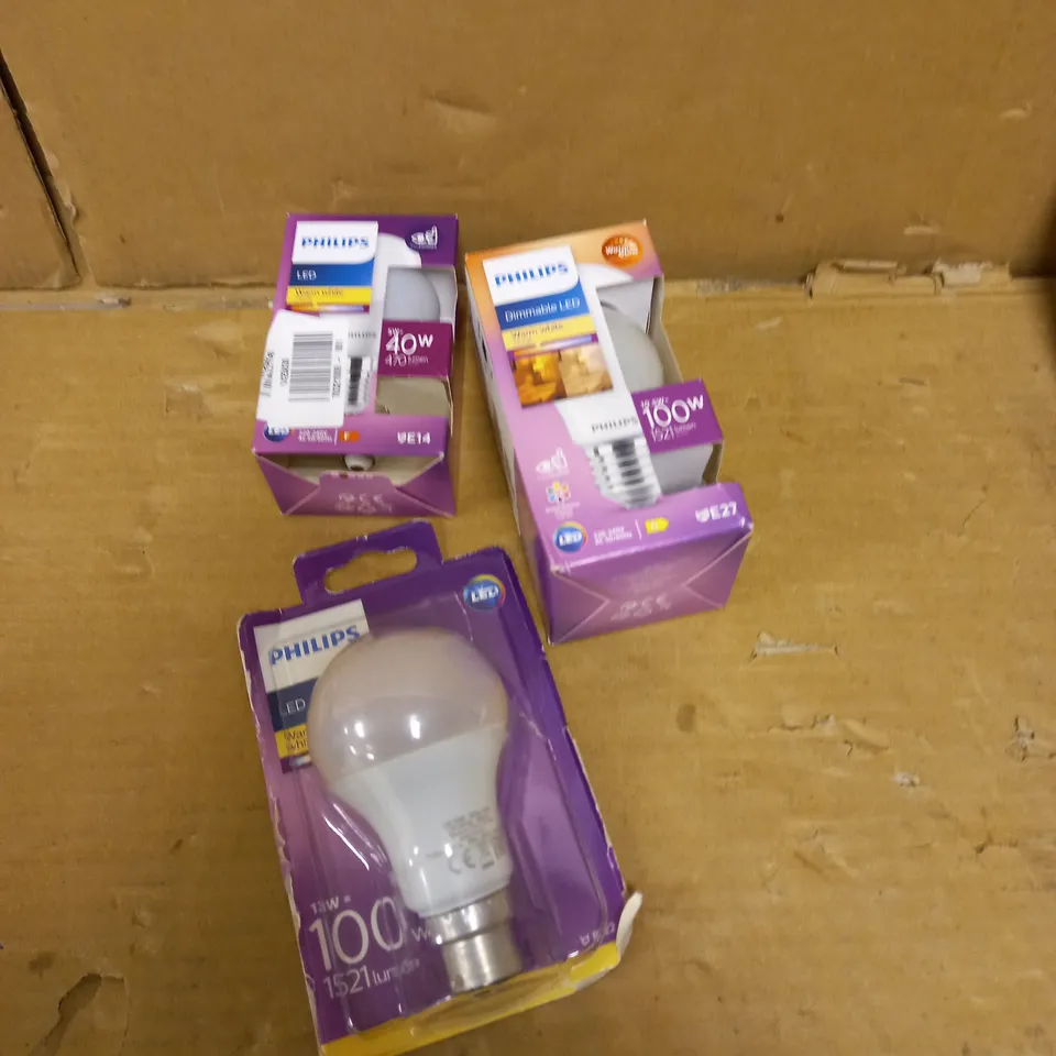 PHILIPS LIGHTBULB BUNDLE 7 ITEMS 
