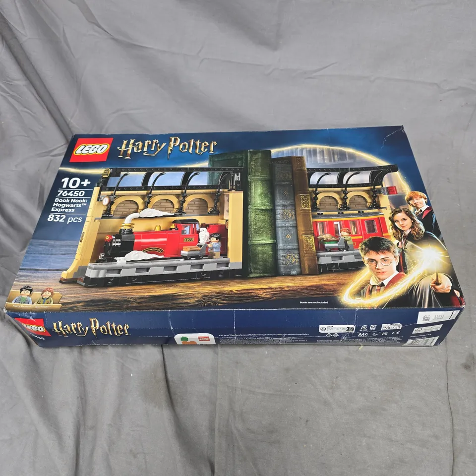 LEGO HARRY POTTER BOOK NOOK HOGWARDS EXPRESS 832 PIECES, 76450. 10+