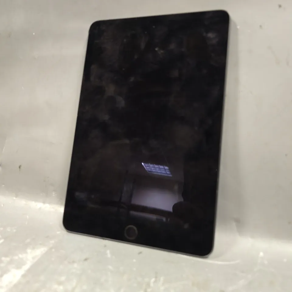 APPLE IPAD MINI
