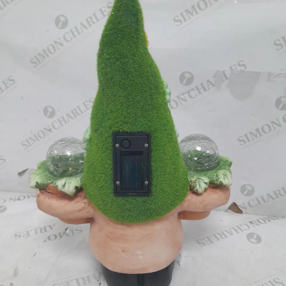 GNOME THEMED GARDEN SOLAR LIGHT