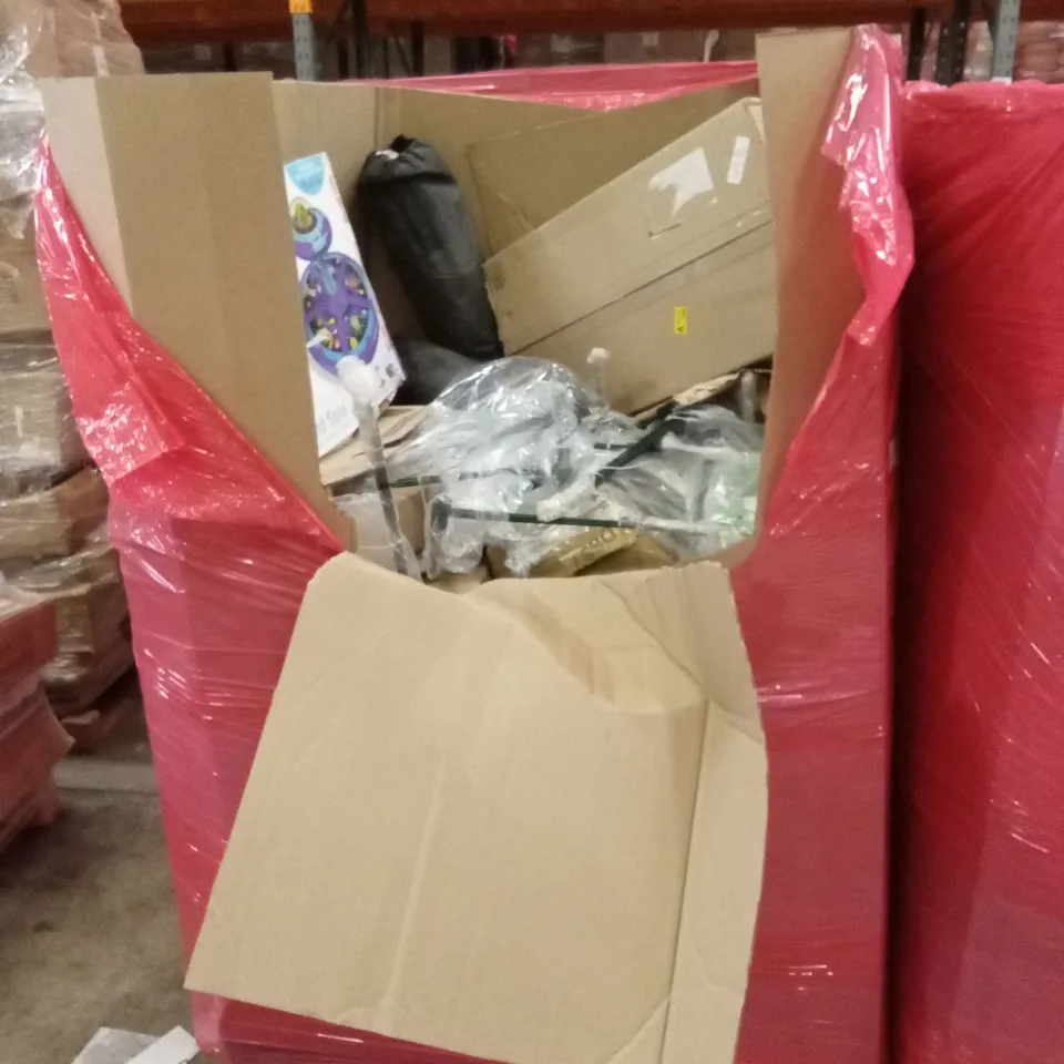 PALLET OF ASSORTED HOUSEHOLD GOODS AND PRODUCTS TO INCLUDE; TOY, GARDEN PRODUCTS, BOXED FURNITURE ETC