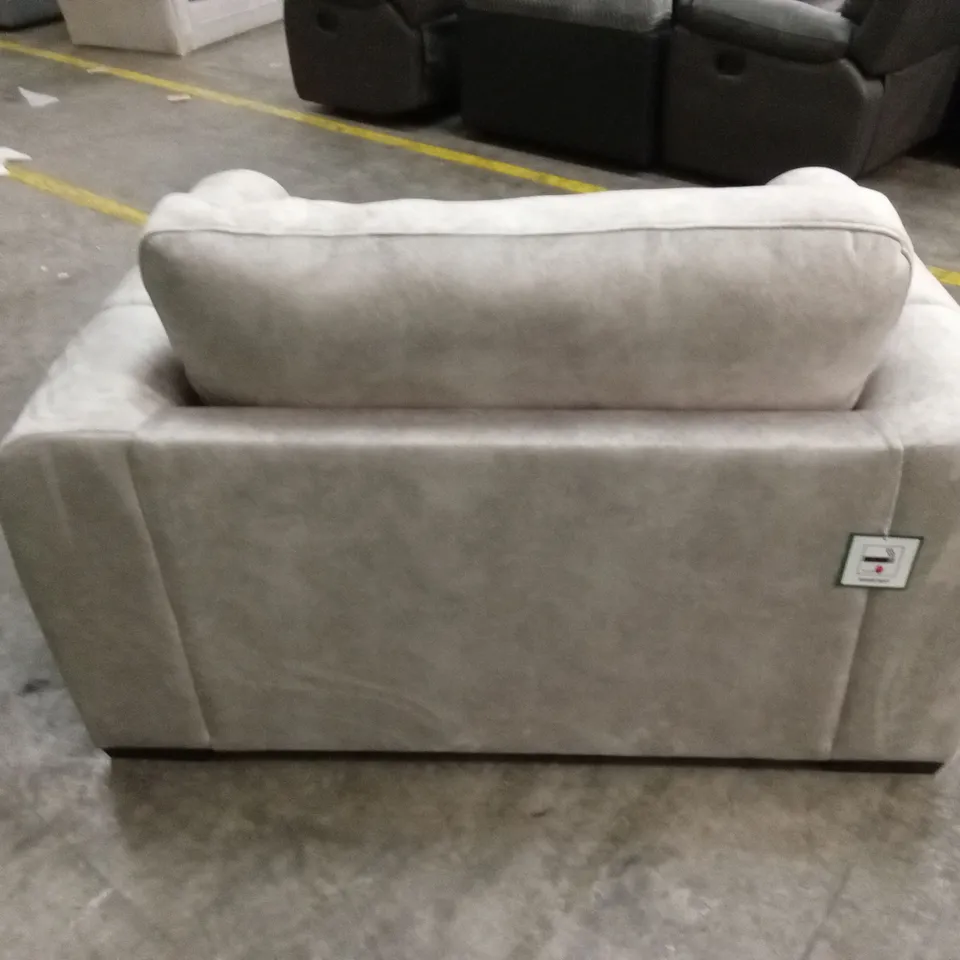 AMARA SNUGGLE CHAIR RRP £1099