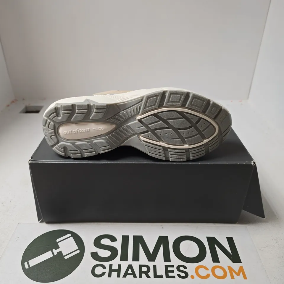 BOXED PAIR OF DEPORTIVO COMBINADO OUT OF CORE TRAINERS IN BEIGE - UK 7