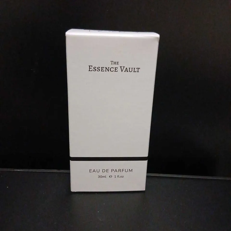 BOXED THE ESSENCE VAULT FRAGRANCES PARFUM 30ML