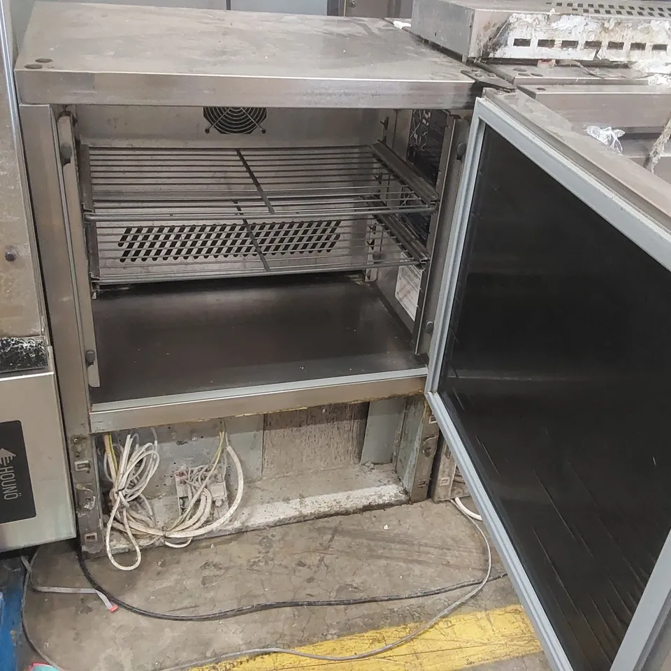 WILLIAMS H5UCR290R1 COMMERCIAL FRIDGE