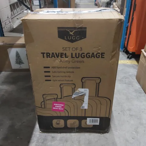 BOXED LUGG SET OF APPROXIMATELY 3 TRAVEL LUGGAGE SUITCASES - GREEN 