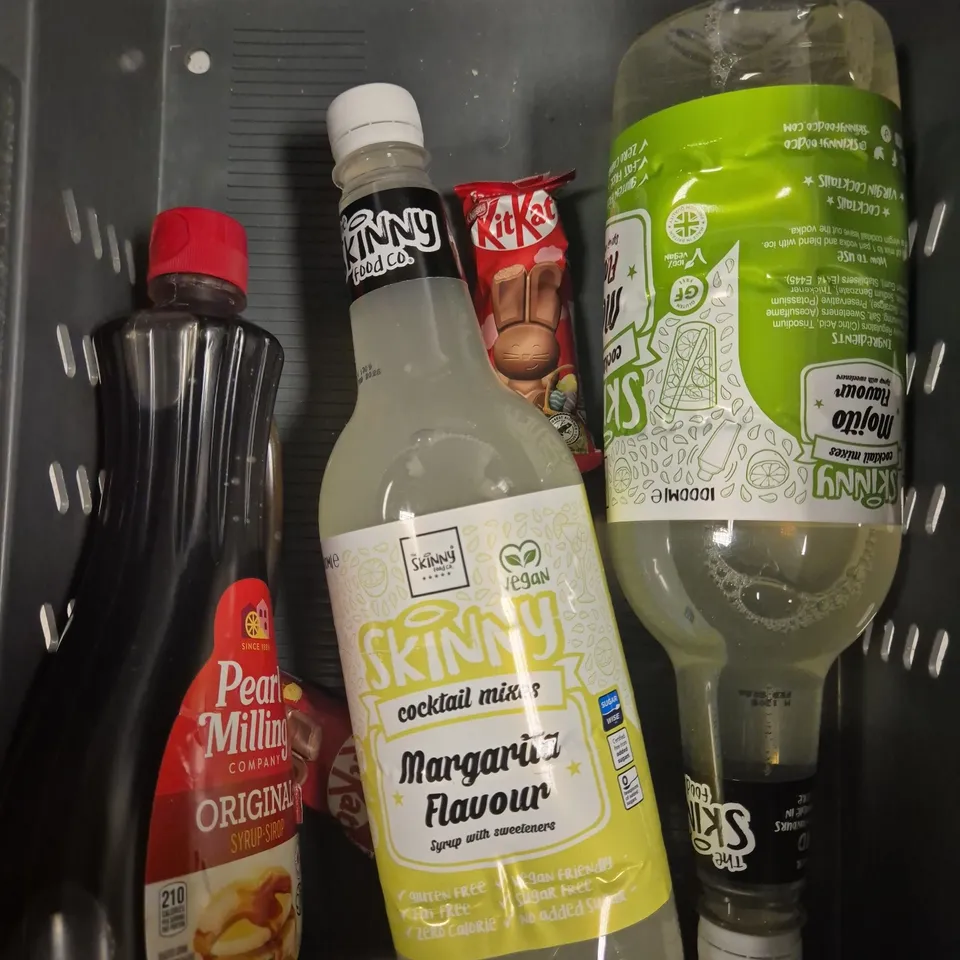 APPROXIMATELY 12 ASSORTED FOOD/DRINK PRODUCTS TO INCLUDE MINI EGGS, SKINNY SYRUP, CREAM EGGS ETC 
