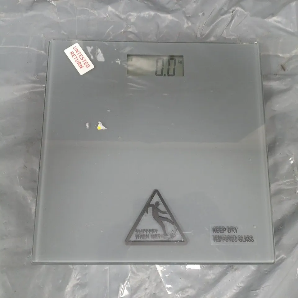 UNBRANDED TEMPERED GLASS DIGITAL BATHROOM SCALES IN GREY - COLLECTION ONLY