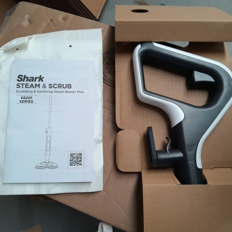 BOXED AS NEW SHARK STEAM & SCRUB STEAM BLASTER