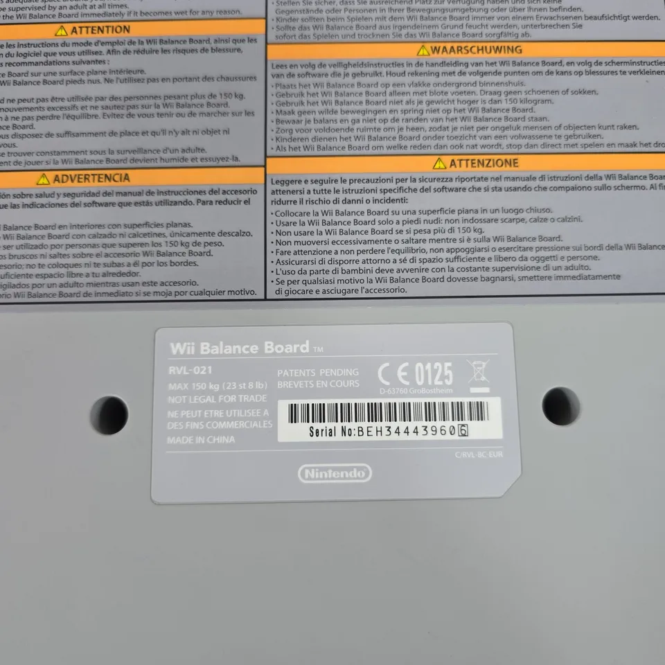 NINTENDO WII BALANCE BOARD WITH WII FIT & WII FIT PLUS (2 GAMES)