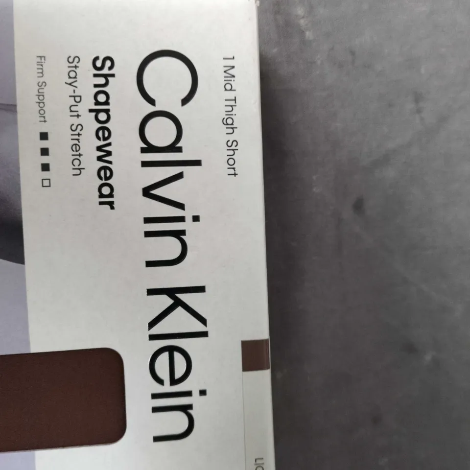 CALVIN KLEIN SHAPEWEAR MID-THIGH SHORT STAY-PUT STRETCH – BOXED