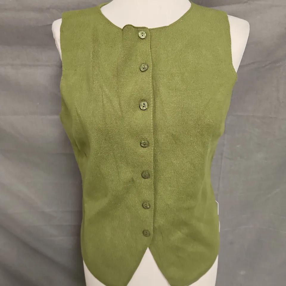 NOBODY'S CHILD FINE GAUGE KNITTED WAISTCOAT IN GREEN SIZE M